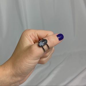 KENDRA SCOTT ELYSE GUNMETAL RING